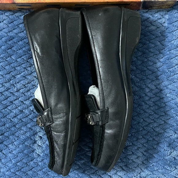 Bella Vita sz 9.5 black leather suede small wedge slip on EUC comfortable shoes - Picture 4 of 10